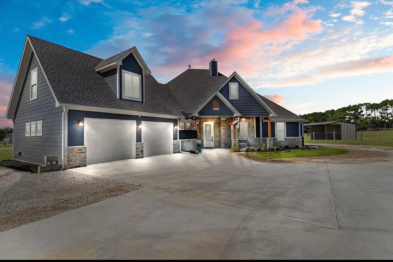 Heckman Custom Home — Custom Home project by Bradshaw Builders in Sherman, TX